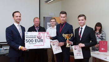 Dienas apskats. Tiesu izspēlē "Riga Moot 2016" uzvar Latvijas Universitāte