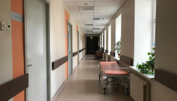 Veselības ministrija rosina izmaiņas slimnīcu tīklā – pāriet no pieciem uz trim līmeņiem