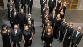 Valsts kamerorķestris &quot;Sinfonietta Rīga&quot; slēdz sezonu