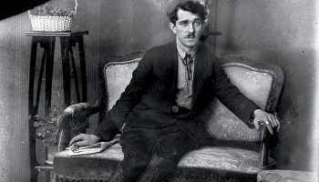 Iemūžināt redzamo un saskatīt neredzamo. Fotogrāfs un gaišreģis Eižens Finks