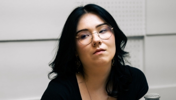 Uz skatuves Milānā un Rīgā. Intervija ar jauno dziedātāju Etīnu Emīliju Saulīti