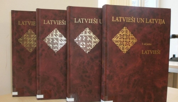 Par pārstrādāto akadēmisko rakstu krājumu "Latvija un latvieši"