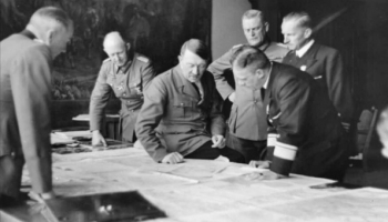 16. jūlijs. Ar Hitlera direktīvu 1940. gadā tiek sākts karš pret Lielbritāniju