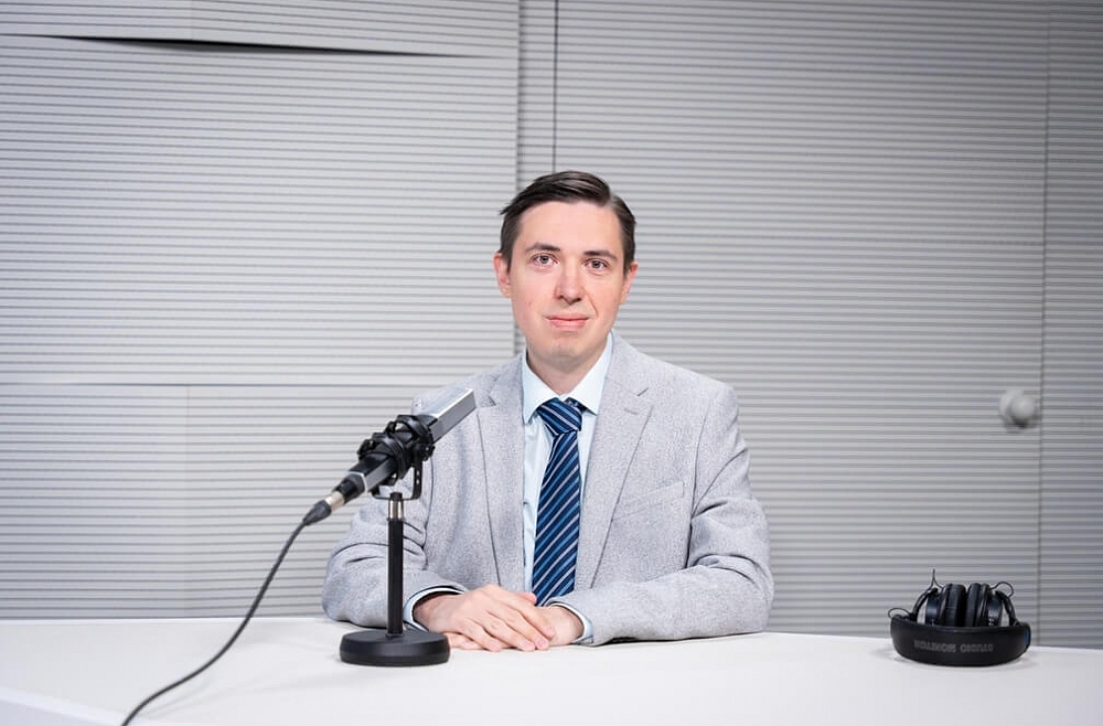 LR-100 Rihards Millers