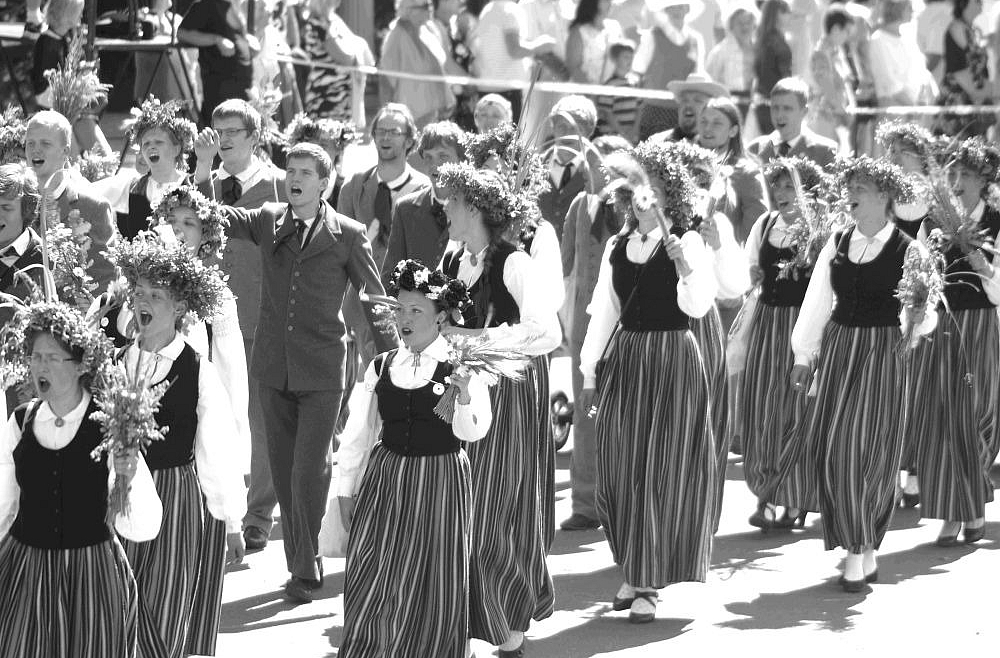 Dziesmusvētku tīklos