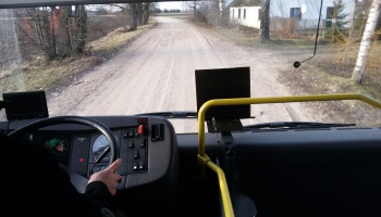 Lauksaimnieki spriež par lauku ceļu infrastruktūru un pasažieru pārvadājumiem