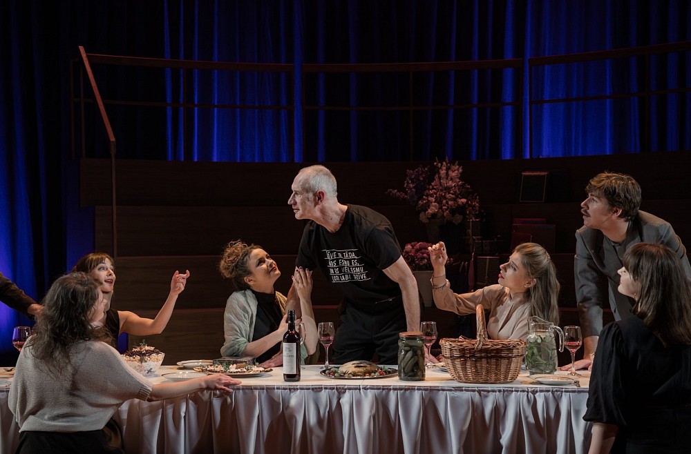 ĢIRTS KRŪMIŅŠ TĒVS KLUSUMS