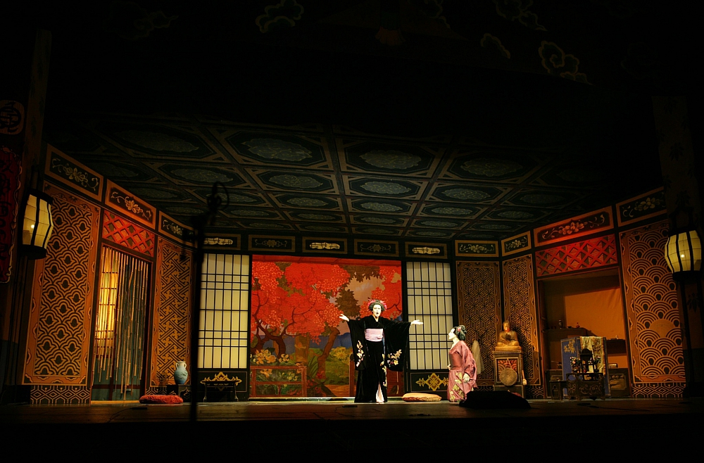 madama butterfly