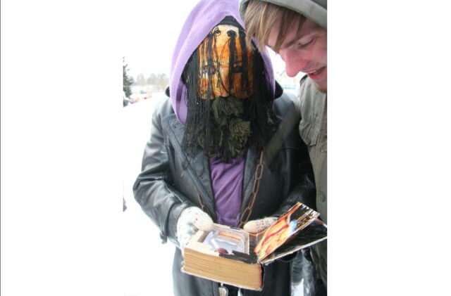 maskas Ziemassvētkos