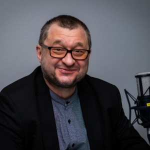 Par Emīla Dārziņa 150. jubilejas krāšņajām svinībām Dārziņskolā stāsta Andris Vecumnieks