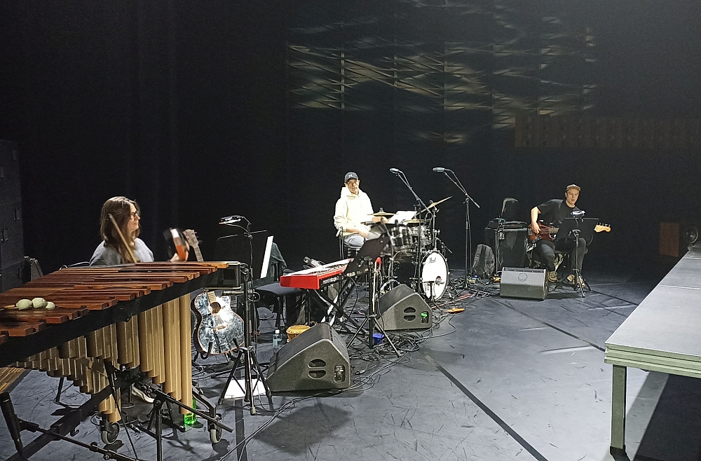 organismi „Atmiņu glabātājam pa pēdām”