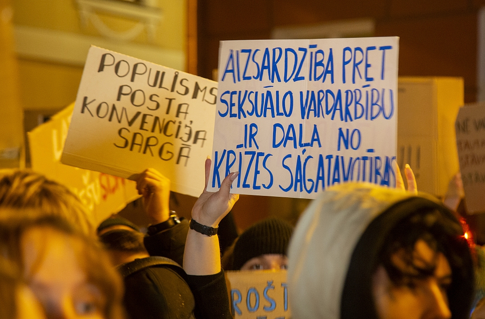 Protests pret izstāšanos no Stambulas konvencijas