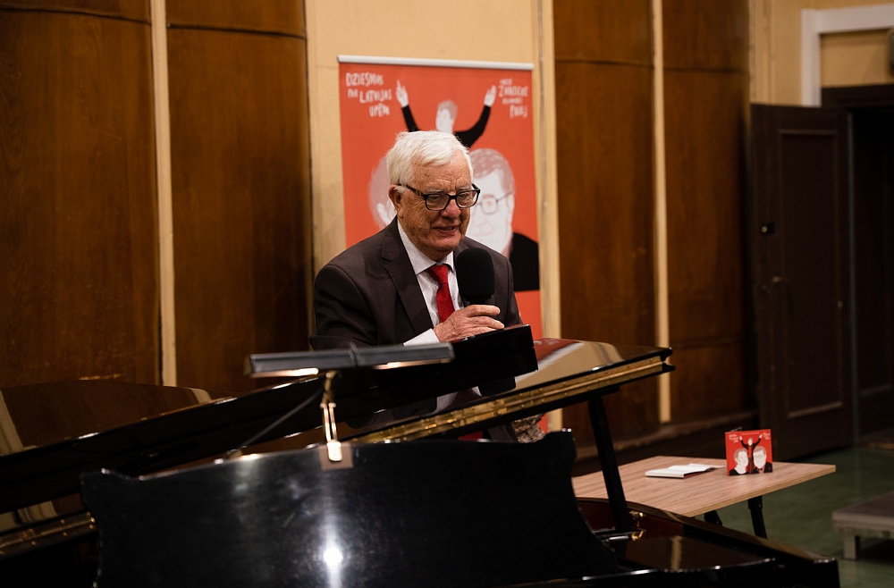 Raimonds Pauls 2023. gada 16. martā Latvijas Radio 1. studijā balsis