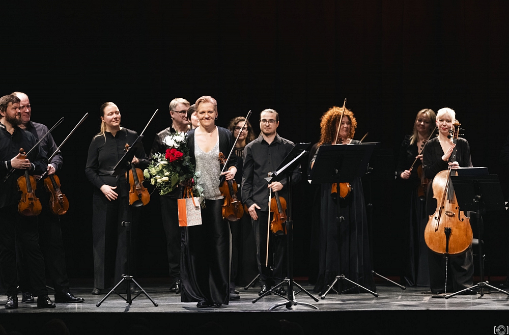 Pirmatskaņojumi Rīgā un Liepājā, "Sinfonietta Rīga" un Eltss, LNSO stīgas un Sareika