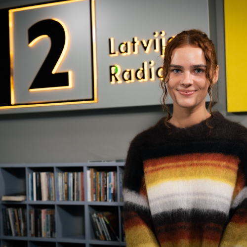 Luīze Burmistrova par bezdelīgām