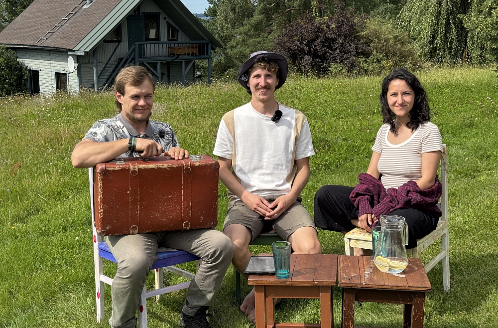 Jānis Dreļs, Melanie Rikeros, Rāzna, dzīve laukos