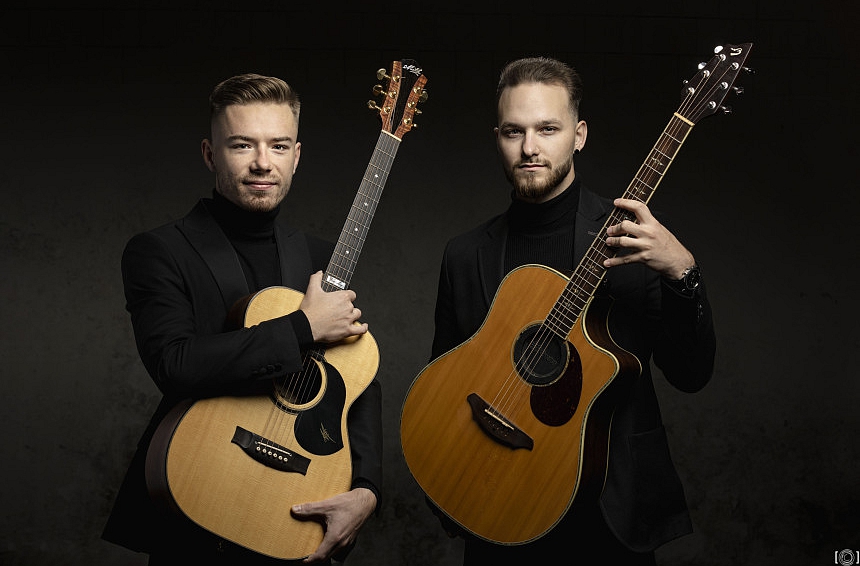 Miks Akots Kristens Kupčs