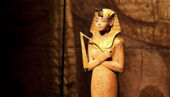 Vai zini, kāpēc "art deco" laikā popularitāti rotās iemantoja motīvi no Senās Ēģiptes?