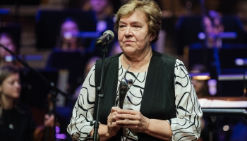 Sveicam čellisti Maiju Prēdeli 75. jubilejā!