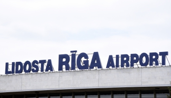 Darba grupa ziņo par taksometru problēmas iespējamo risinājumu lidostā ''Rīga''