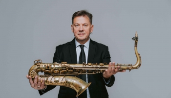 Izdots jauns Raimonda Paula melodiju albums saksofonam