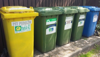 Speciālisti: Namu iedzīvotājiem jāprasa ieviest dalīto atkritumu konteinerus