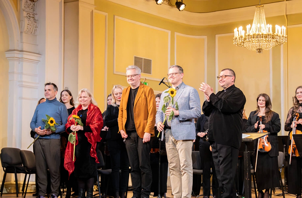 "Sinfonia Concertante" sezonas noslēguma koncerts "Teamwork"