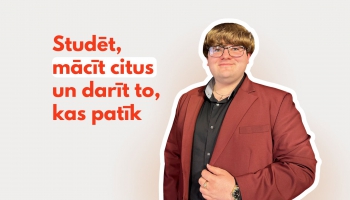 Guntis Ungurs studej pedagogeju i vuica školānus sovā dzymtajā školā Kruoslovā