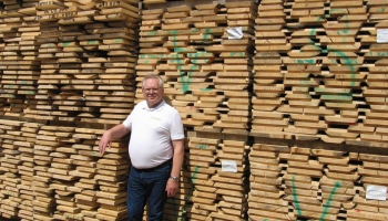 Jāņu dienā ciemojamies pie Jāņa Grahoļska Laidzē, kurš izveidojis kokapstrādes uzņēmumu