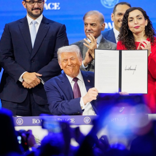 Analītiķi: Miera padome - organizācija viena cilvēka ego apmierināšanai