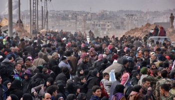 Sīrijas pilsētu Alepo pamet vēl 50 000 iedzīvotāju