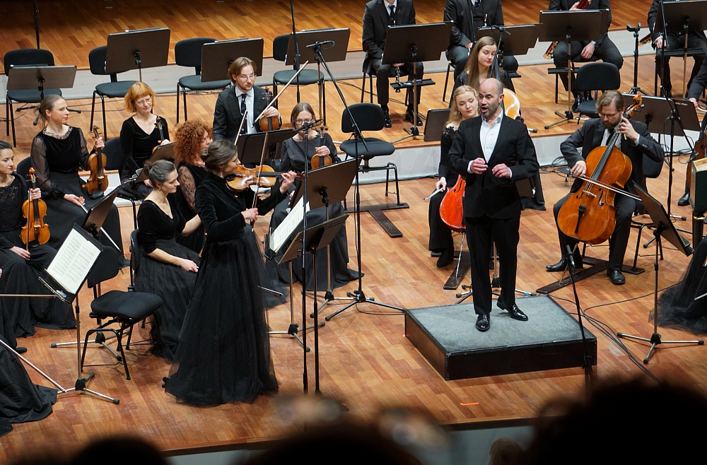 Countertenor Bedžuns Meta and “Sinfonietta Rīga” in the Great Guild / LR3 / / Latvijas Radio