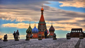 12. marts. Ļeņins pārceļ Krievijas galvaspilsētu no Pēterburgas uz Maskavu