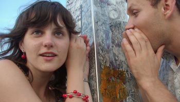 Быть в контакте: что это значит в современном мире