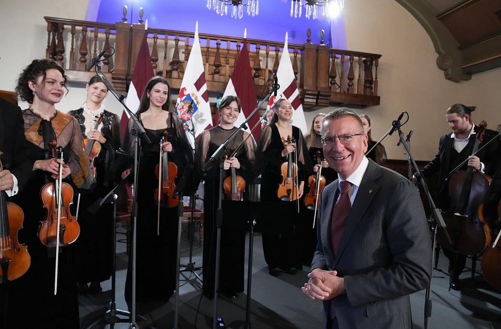 bulajevs davinspiro camerata