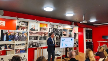 Latviešu folkloristika trimdā un gaidāmie notikumi Valsts svētku nedēļā