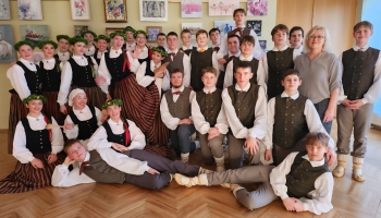 Uz Dziesmu un deju svētkiem pošas arī Vaiņodes, Grobiņas un Liepājas skolēni