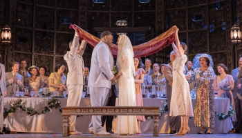 Volfganga Amadeja Mocarta opera "Figaro kāzas" Ņujorkas Metropoles operā